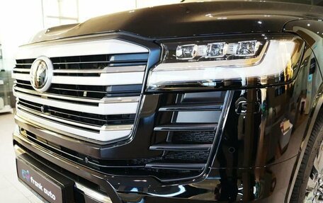 Toyota Land Cruiser, 2025 год, 13 700 000 рублей, 4 фотография