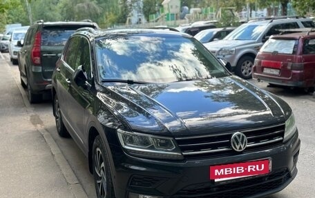 Volkswagen Tiguan II, 2018 год, 2 500 000 рублей, 5 фотография