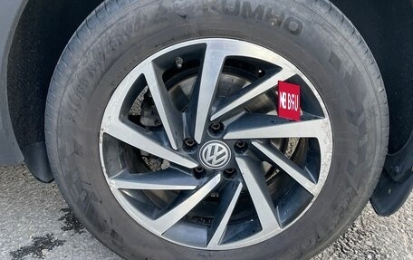 Volkswagen Tiguan II, 2018 год, 2 500 000 рублей, 9 фотография