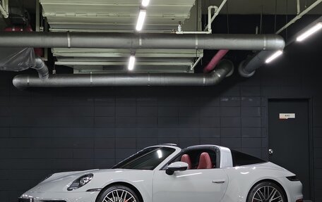 Porsche 911, 2024 год, 20 460 000 рублей, 3 фотография
