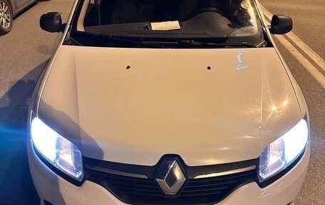 Renault Logan II, 2017 год, 720 000 рублей, 3 фотография