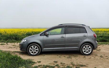 Volkswagen Golf Plus II, 2009 год, 820 000 рублей, 2 фотография
