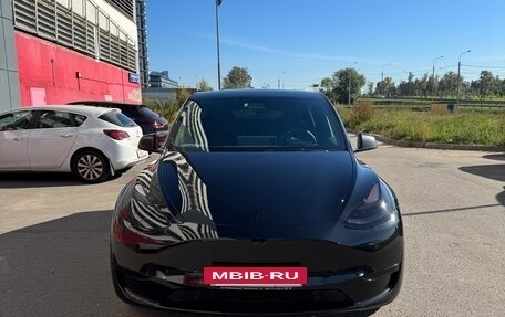 Tesla Model Y I, 2022 год, 5 900 000 рублей, 2 фотография