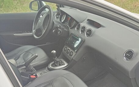 Peugeot 408 I рестайлинг, 2013 год, 600 000 рублей, 5 фотография