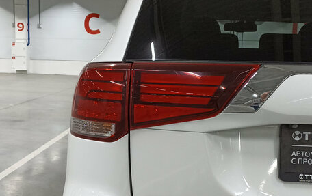 Mitsubishi Outlander III рестайлинг 3, 2017 год, 1 580 000 рублей, 9 фотография