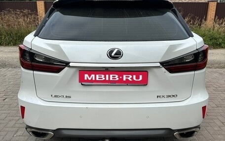 Lexus RX IV рестайлинг, 2018 год, 3 990 000 рублей, 4 фотография