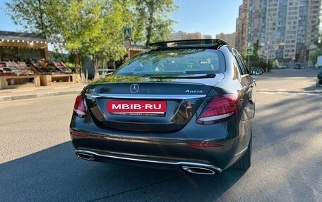 Mercedes-Benz E-Класс, 2018 год, 3 800 000 рублей, 4 фотография