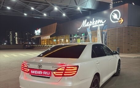 Toyota Camry, 2015 год, 2 100 000 рублей, 5 фотография
