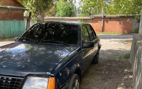 Opel Ascona C, 1986 год, 170 000 рублей, 2 фотография