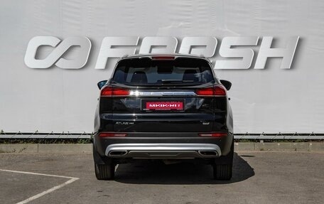 Geely Atlas, 2022 год, 1 780 000 рублей, 4 фотография
