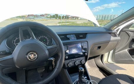 Skoda Octavia, 2019 год, 1 300 000 рублей, 8 фотография