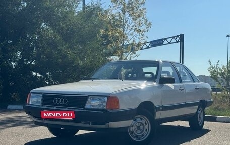 Audi 100, 1986 год, 220 000 рублей, 3 фотография