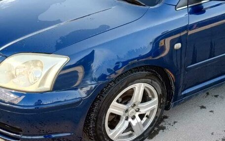 Toyota Avensis III рестайлинг, 2004 год, 780 000 рублей, 6 фотография