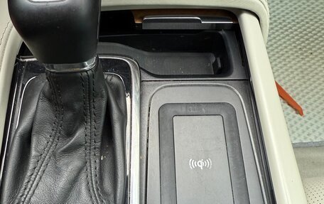 Volvo XC90 II рестайлинг, 2018 год, 3 748 000 рублей, 8 фотография