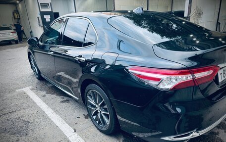 Toyota Camry, 2023 год, 3 250 000 рублей, 3 фотография