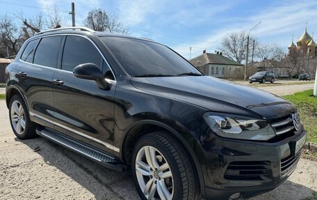 Volkswagen Touareg III, 2010 год, 2 400 000 рублей, 4 фотография