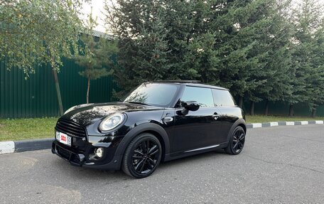 MINI Hatch, 2019 год, 2 500 000 рублей, 3 фотография