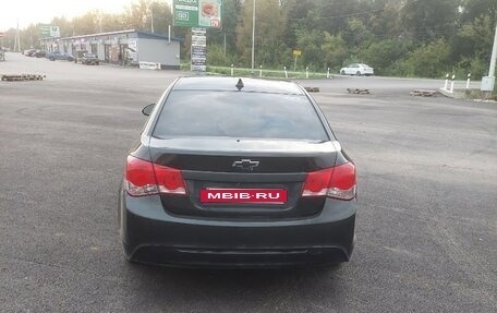 Chevrolet Cruze II, 2014 год, 680 000 рублей, 2 фотография