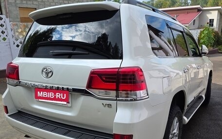 Toyota Land Cruiser 200, 2016 год, 6 300 000 рублей, 5 фотография