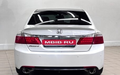 Honda Accord IX рестайлинг, 2013 год, 1 729 000 рублей, 3 фотография