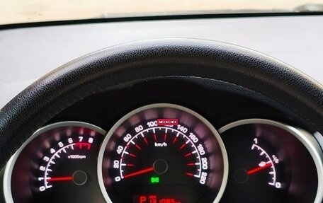 KIA Venga I, 2013 год, 1 400 000 рублей, 2 фотография