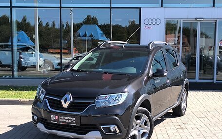 Renault Sandero II рестайлинг, 2021 год, 1 345 000 рублей, 1 фотография