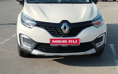 Renault Kaptur I рестайлинг, 2019 год, 1 390 000 рублей, 1 фотография