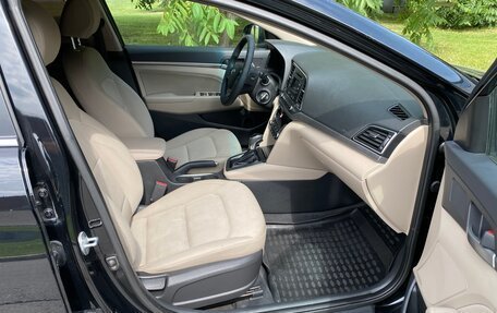Hyundai Elantra VI рестайлинг, 2018 год, 1 390 000 рублей, 10 фотография