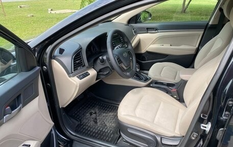 Hyundai Elantra VI рестайлинг, 2018 год, 1 390 000 рублей, 7 фотография