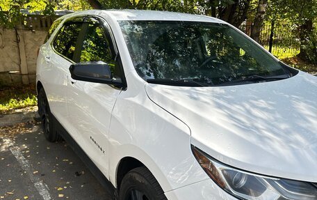 Chevrolet Equinox III, 2020 год, 1 700 000 рублей, 2 фотография