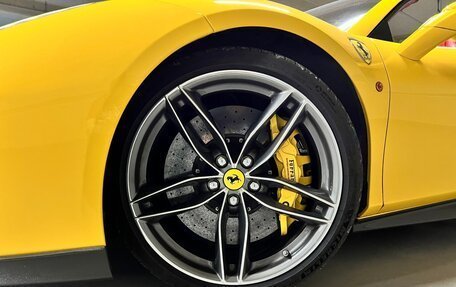 Ferrari 488, 2016 год, 21 054 048 рублей, 7 фотография