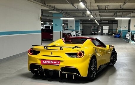 Ferrari 488, 2016 год, 21 054 048 рублей, 2 фотография