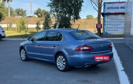 Skoda Superb III рестайлинг, 2008 год, 675 000 рублей, 4 фотография