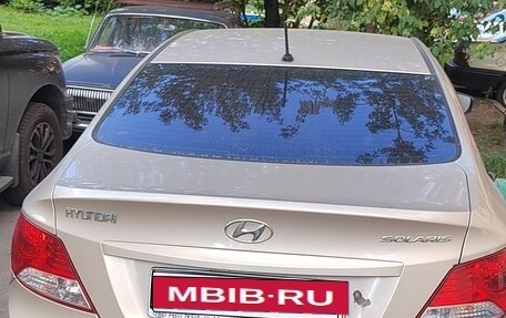 Hyundai Solaris II рестайлинг, 2011 год, 630 000 рублей, 5 фотография