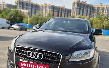 Audi Q7, 2009 год, 1 650 000 рублей, 2 фотография