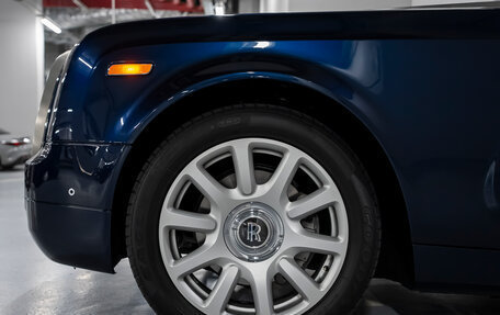 Rolls-Royce Phantom VII рестайлинг, 2013 год, 29 900 000 рублей, 17 фотография