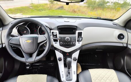 Chevrolet Cruze II, 2011 год, 599 000 рублей, 5 фотография