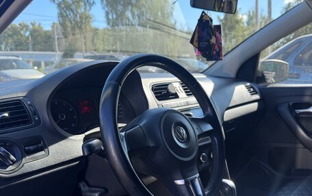 Volkswagen Polo VI (EU Market), 2011 год, 650 000 рублей, 5 фотография