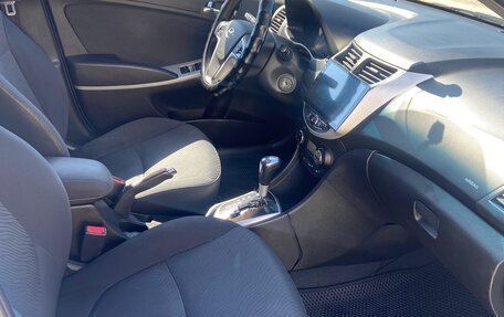 Hyundai Solaris II рестайлинг, 2013 год, 920 000 рублей, 7 фотография