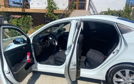 Hyundai Solaris II рестайлинг, 2013 год, 920 000 рублей, 5 фотография