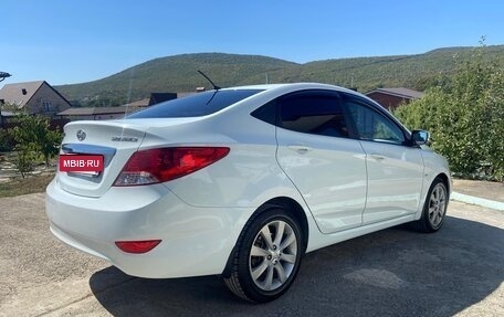 Hyundai Solaris II рестайлинг, 2013 год, 920 000 рублей, 3 фотография