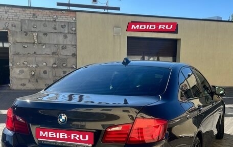BMW 5 серия, 2013 год, 1 850 000 рублей, 2 фотография