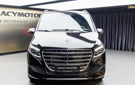 Mercedes-Benz V-Класс, 2025 год, 15 470 000 рублей, 2 фотография