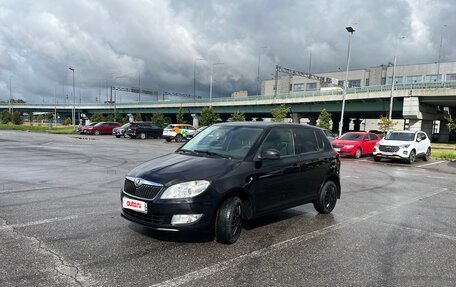 Skoda Fabia II, 2013 год, 699 800 рублей, 2 фотография