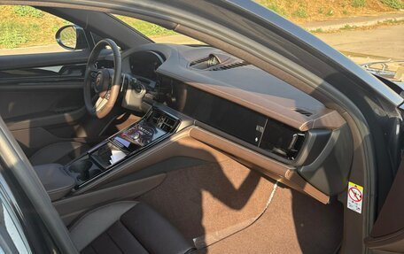 Porsche Panamera, 2025 год, 21 890 000 рублей, 3 фотография