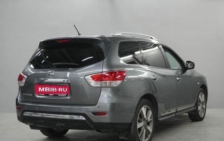 Nissan Pathfinder, 2015 год, 1 580 000 рублей, 5 фотография