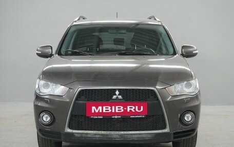 Mitsubishi Outlander III рестайлинг 3, 2010 год, 850 000 рублей, 2 фотография
