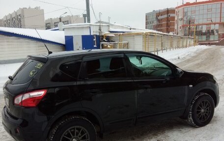 Nissan Qashqai, 2011 год, 900 000 рублей, 3 фотография