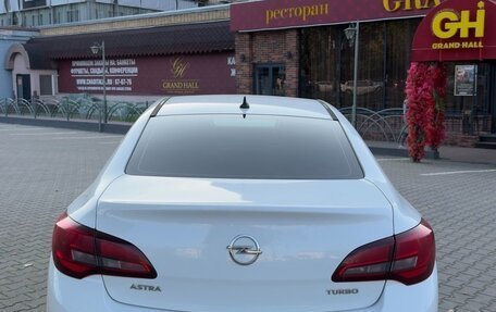 Opel Astra J, 2013 год, 950 000 рублей, 3 фотография