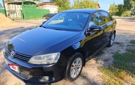 Volkswagen Jetta VI, 2012 год, 1 200 000 рублей, 4 фотография